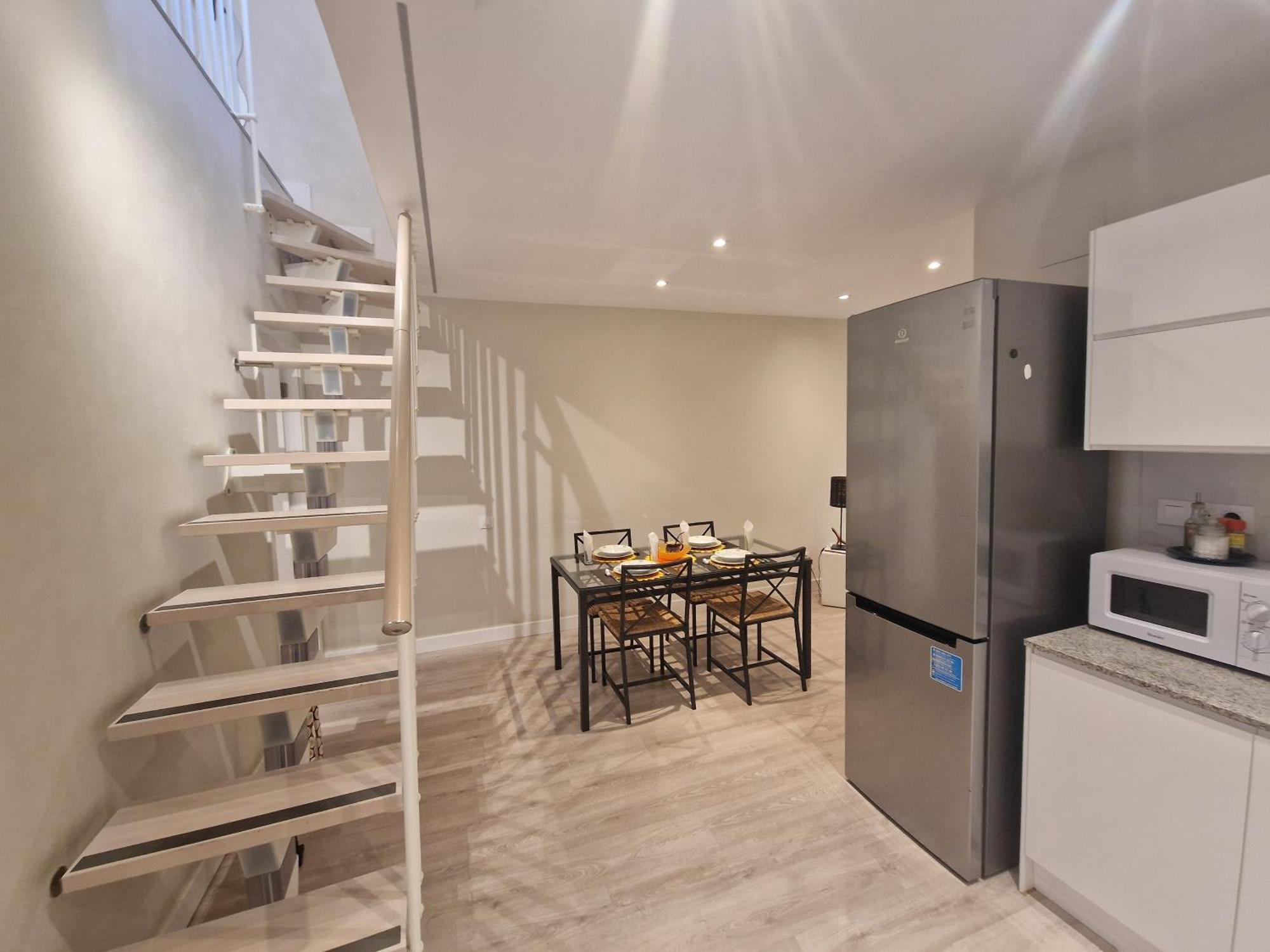 Barcelona Duplex De 3 Habitaciones L'Hospitalet de Llobregat Exterior foto